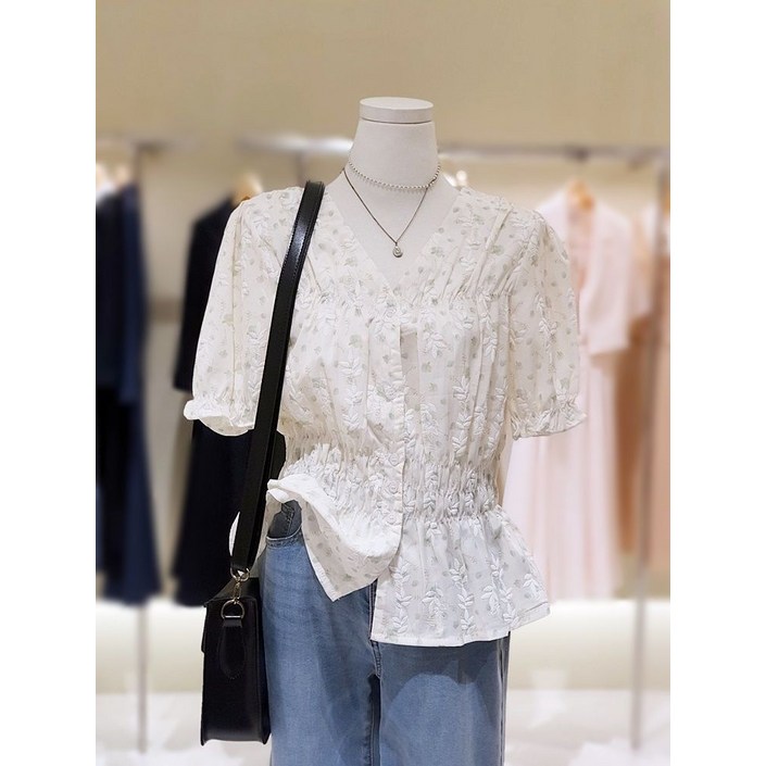 [정품] 숲 페플럼 셔링반팔 블라우스 SB6SS3F {균일가 딜}