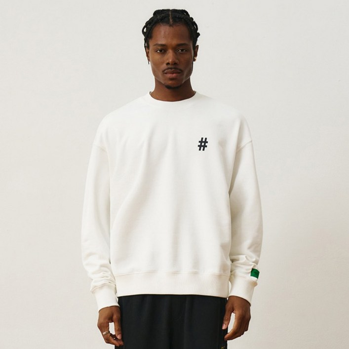 빈트릴 그린 테이핑 해시태그 맨투맨 BA243RM006