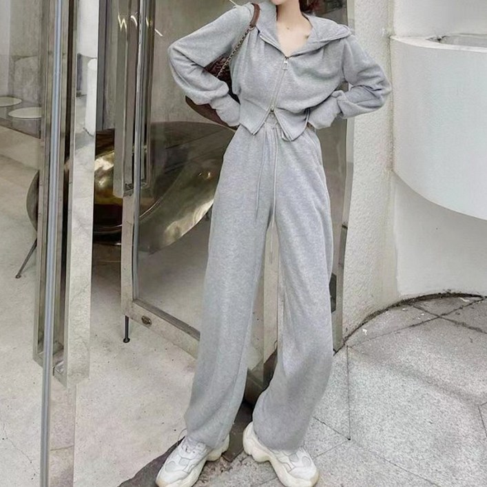 byMUSE 바이뮤즈 세미크롭 후드집업 상하복 셋업