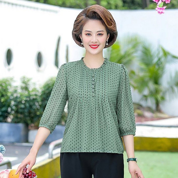 ROYALBELLE 여성 라운드넥 쉬폰 블라우스 도트무늬 5부소매 셔링넥 단추 블라우스 E0041810 ROYALBELLE 여성 라운드넥 쉬폰 블라우스 도트무늬 5부소매 셔링넥 단추 블라우스 E0041810