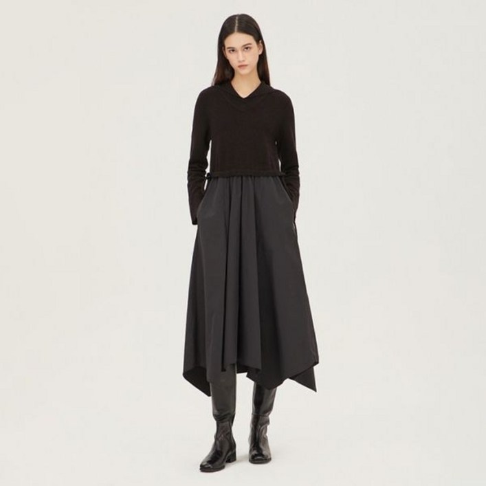 [백화점] 시슬리 [하프클럽] 카라 풀오버 우븐 패치 니트 원피스 SAKO01311 130769