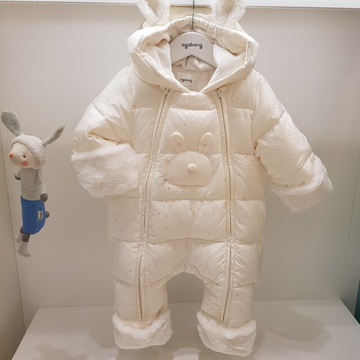 아가방 24 겨울 베이비페어! 덕다운만큼 후끈 토끼보다 더 귀욤 유아 패딩 우주복! 3M신슐레이트 세탁도 편한 유아 방한 우주복! 손발싸개 커버 ! 신생아 백일 겨울 외출복