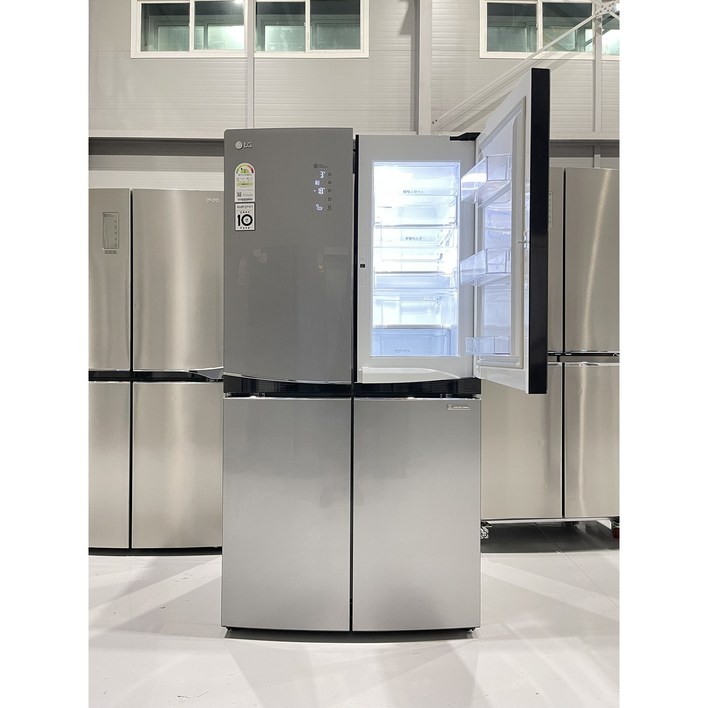 134 엘지 671리터 4도어 중고냉장고 세미빌트인 매직스페이스 하이그로시 제균탈취