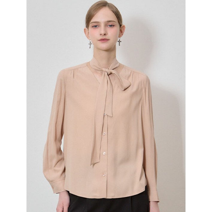 쉬즈미스 쉬즈미스SHESMISS  클래식 타이넥 블라우스 택가격 168000원