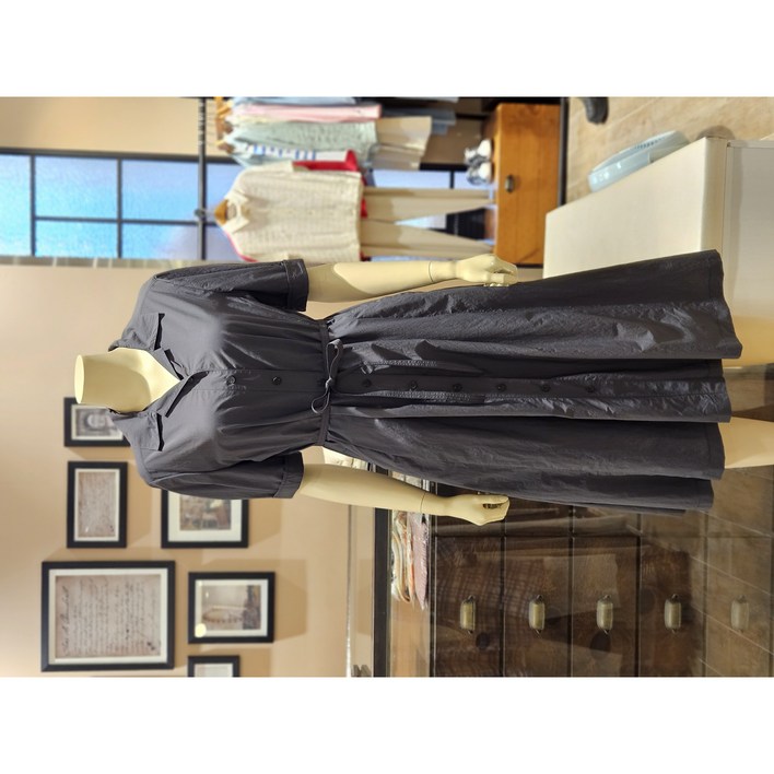 올앤선드리 NC 신구로점 플레어 빈 원피스 A5M4O683