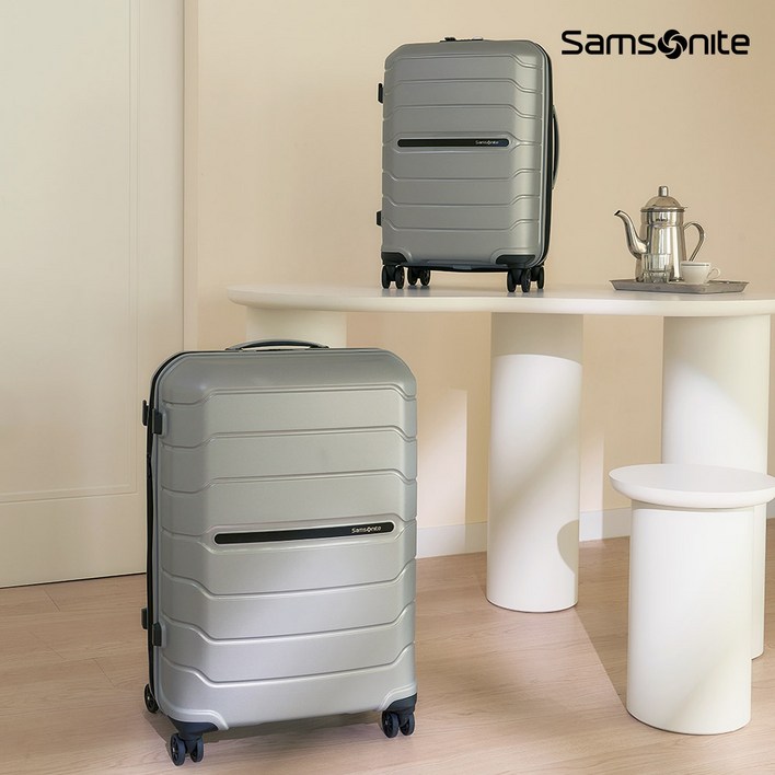 쌤소나이트 OC2LITE 캐리어 SET 55682024인치 TITANUM