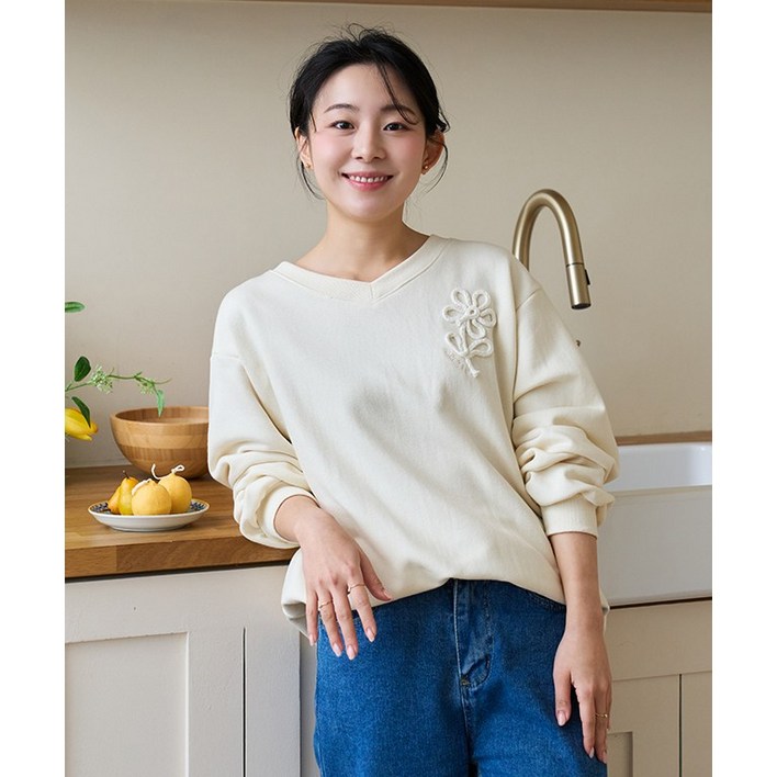 메리브 여성 미니파콩자수 쭈리 맨투맨 봄가을 루즈핏 브이넥 여성티셔츠 3color