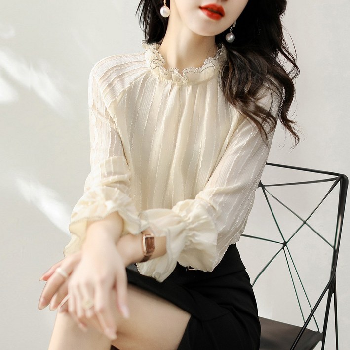 러브베리 신상 캐주얼 루즈핏 베이지 프릴 블라우스 JL0008A