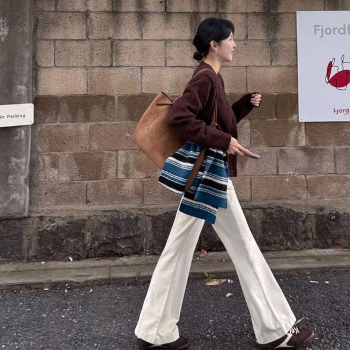 메이블루 플랩 절개 코듀로이팬츠