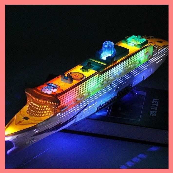 어린이 전동 발광 유람선 요트 움직이는배 장난감