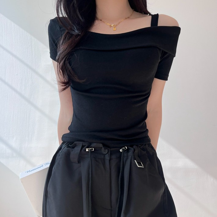 투디 걸코어 언발 어깨트임 크롭 반팔티 국내제작, 3컬러