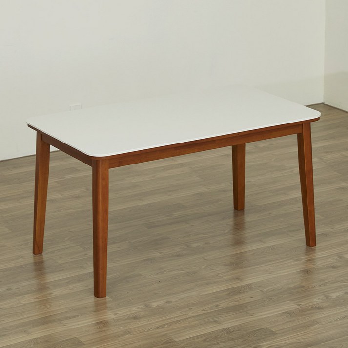 파로마 솔로르 통세라믹 식탁 1400 방문설치, 월넛, 4인용