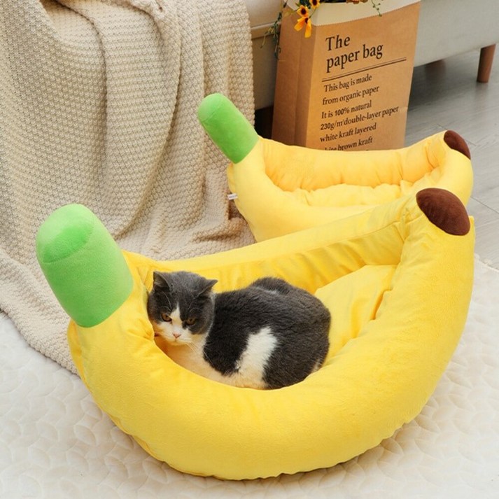 라띠그레 강아지 고양이 극세사 바나나 쿠션 방석 다이소