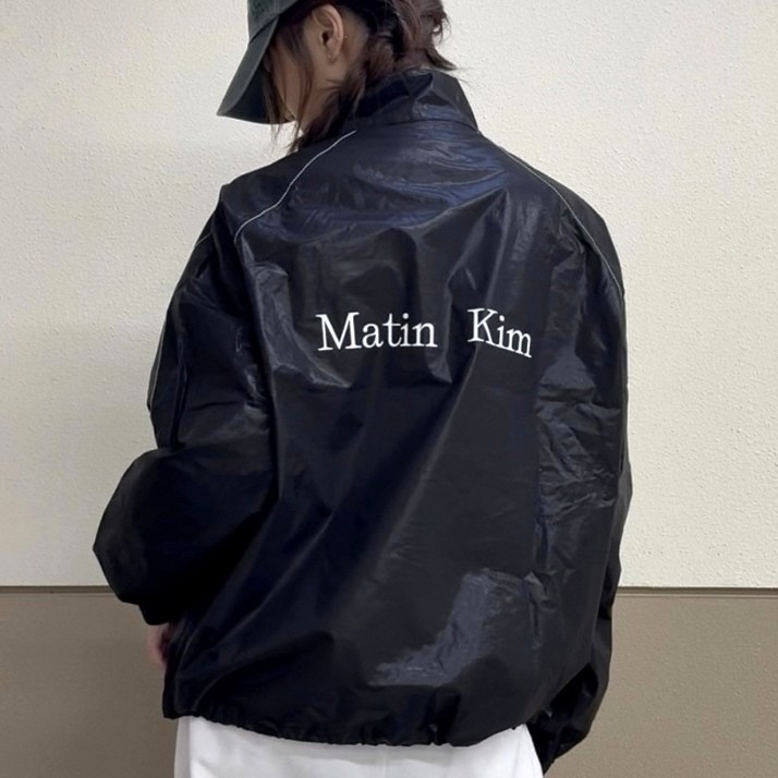 백화점 정품 마뗑킴 바람막이 남녀공용 MTKWCJ 로고 포인트 코튼 코팅 점퍼 블랙 커플 아우터