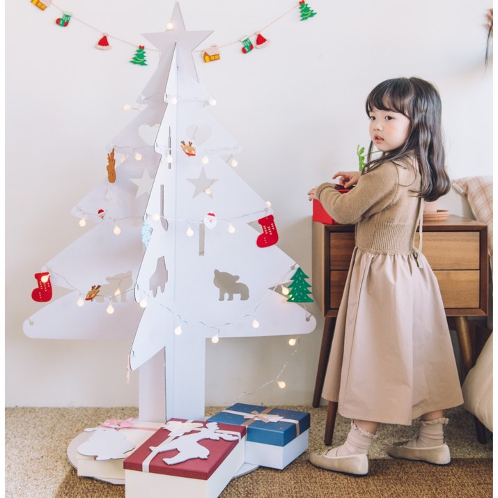 [키즈바래] 너만의트리가되길바래 종이 트리 만들기 엄마표 미술놀이 크리스마스 용품 크리스마스 꾸미기 집콕놀이 어린이인증제품 만들기 놀이 종이장난감