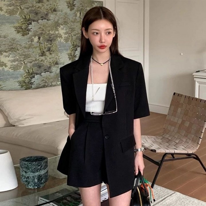 레트로 하이엔드 투피스 세트 패션 니트 여성 고급스러운 복고풍 의류 세련된 코디 여름