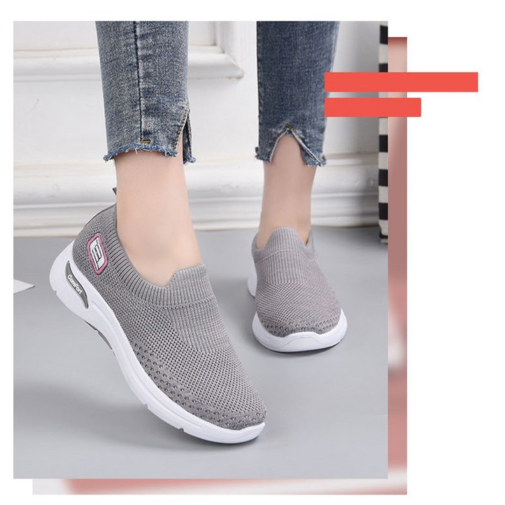 가볍고 발편한 니트 슬립온 운동화 초경량 매쉬 러닝화