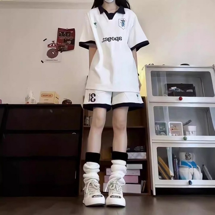 swygsqql여름 여성 트레이닝 세트 카라 반팔티반바지 루즈핏 통기성 면소재 빅사이즈 상하의세트 캐주얼 운동복 세트 swygsqql여름 여성 트레이닝 세트 카라 반팔티반바지 루즈핏 통기성 면소재 빅사이즈 상하의세트 캐주얼 운동복 세트