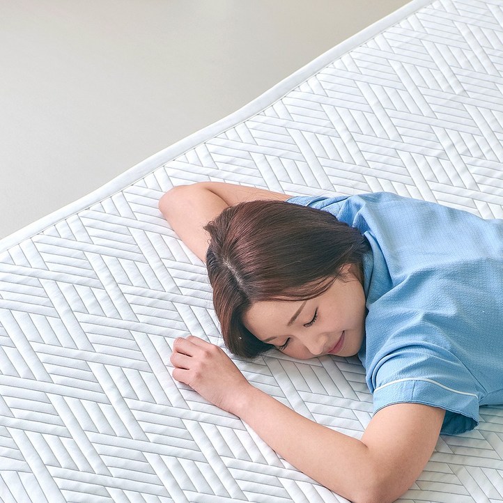 곰표쿨베어 국내생산 프리즌 여름 차가운 냉감패드 고정밴드 쿨매트