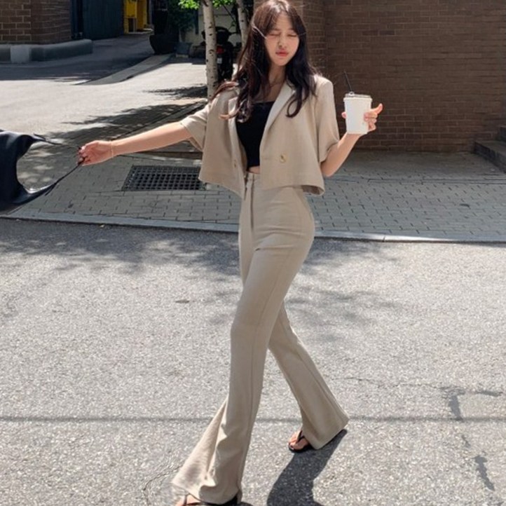 떳다그녀 플로니 린넨 부츠컷 슬랙스 + 크롭 자켓