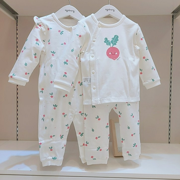 [아가방] 논현점* 비트4종세트 상.하복+우주복+딸랑이 4종세트/70% 할인