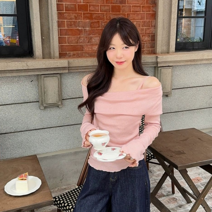 심플릭 슬림핏 오프숄더
