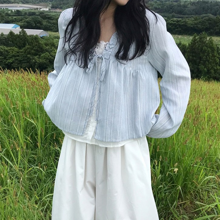 페트리코어 셀리 일체형 프릴 레이스 블라우스