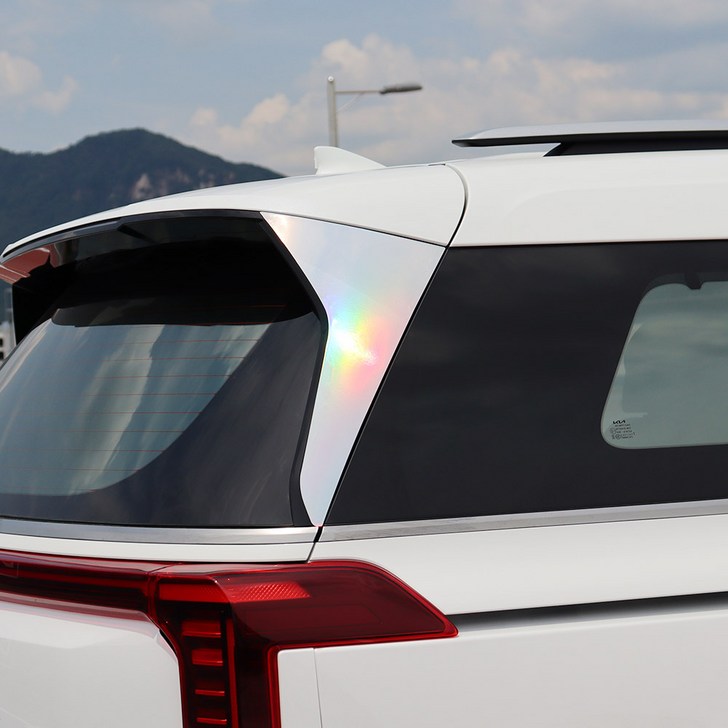 비브랜드더원스리어 사이드 기둥몰딩 흠집방지 포인트 카본 홀로그램 스티커 2025 더뉴카니발KA4 호환, 실버홀로그램, 1개